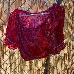 Small forever 21 red crop top